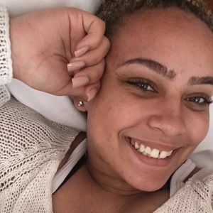 Meet your Posher, Jada